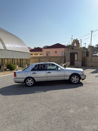 Mercedes C 200 1995, 480,000 km - 2.0 l - Bakı