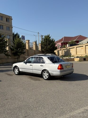 Mercedes C 200 1995, 480,000 km - 2.0 l - Bakı