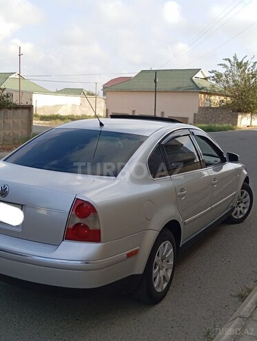 Volkswagen Passat 2001, 210,000 km - 1.8 l - Neftçala