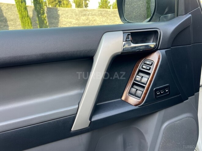 Toyota Land Cruiser Prado 2011, 188,510 km - 4.0 л - Bakı