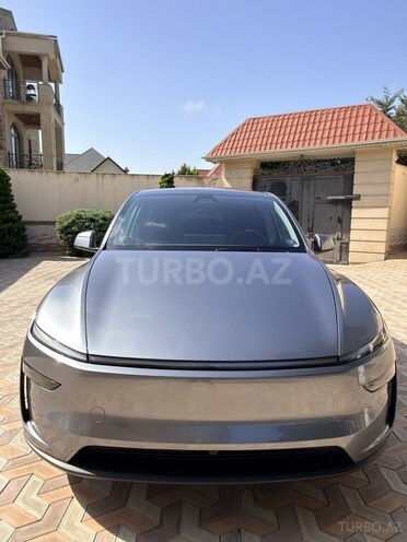 Tesla Model Y 2025, 3,790 km - 0.0 л - Bakı