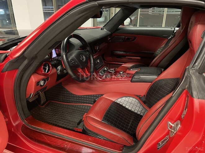 Mercedes  2013, 19,000 km - 6.2 l - Bakı