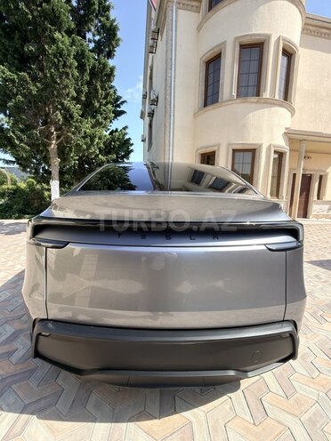 Tesla Model Y 2025, 3,790 km - 0.0 л - Bakı