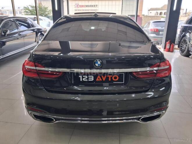 BMW 730 2017, 242,400 km - 3.0 л - Bakı