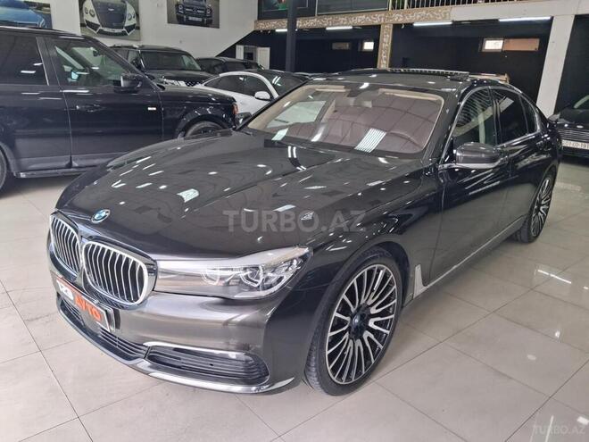 BMW 730 2017, 242,400 km - 3.0 л - Bakı