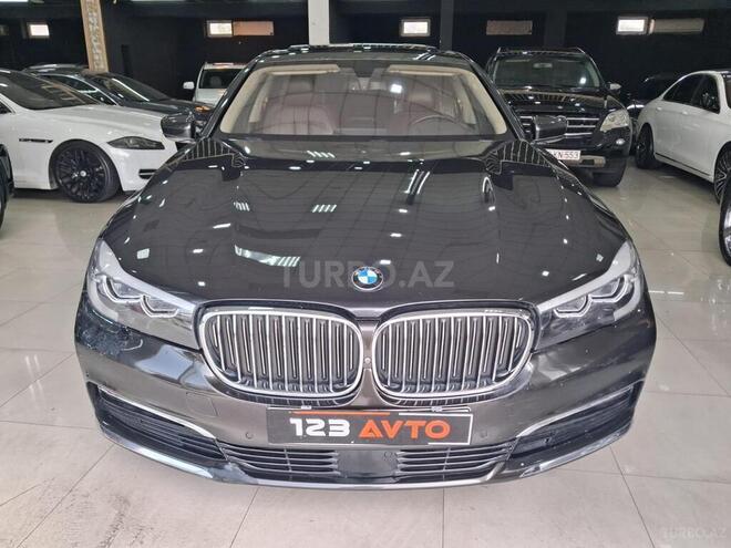 BMW 730 2017, 242,400 km - 3.0 л - Bakı