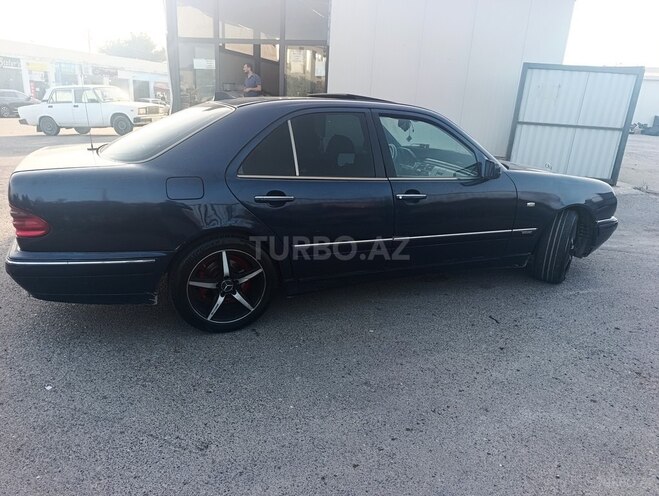 Mercedes E 230 1995, 429,320 km - 2.3 l - Bakı