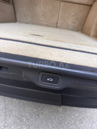 Land Rover Range Rover 2017, 252,222 km - 3.0 l - Sumqayıt