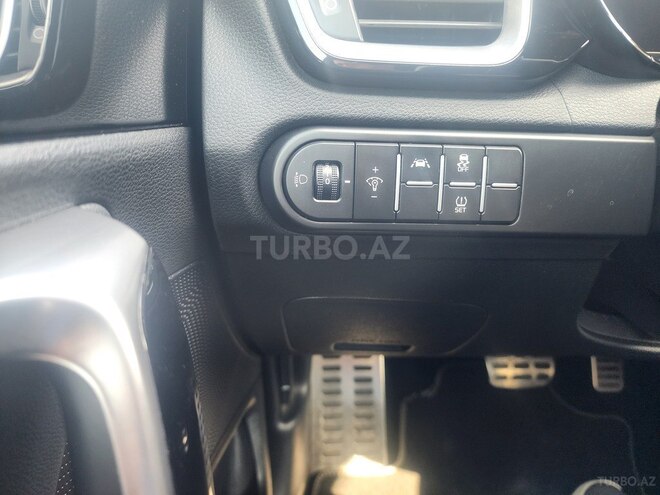 Kia  2021, 147,000 km - 1.6 l - Salyan