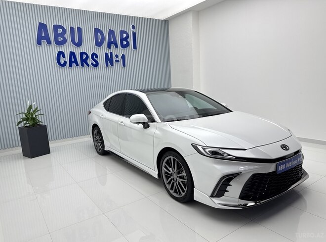Toyota Camry 2025, 16,600 km - 2.0 л - Bakı
