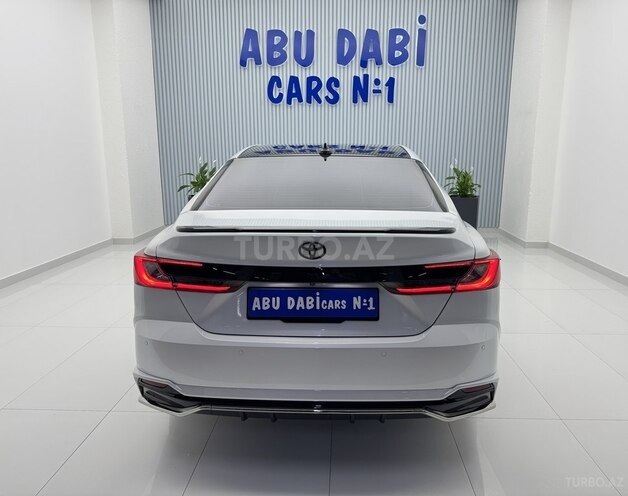 Toyota Camry 2025, 16,600 km - 2.0 л - Bakı