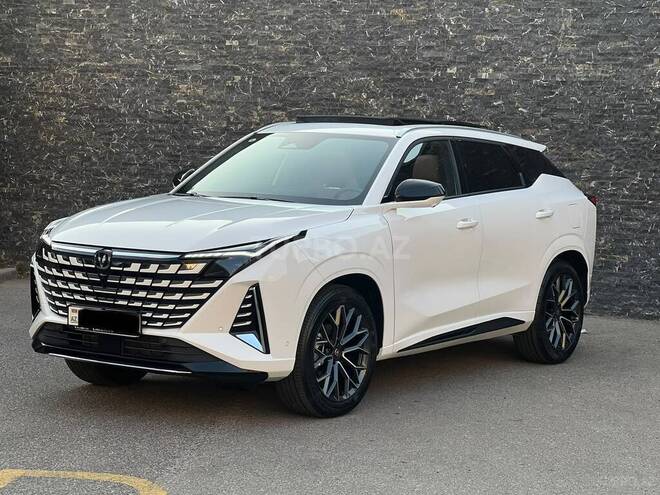 Changan  2025, 22,000 km - 1.5 л - Bakı