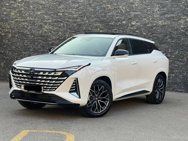 Changan  2025, 22,000 km - 1.5 л - Bakı