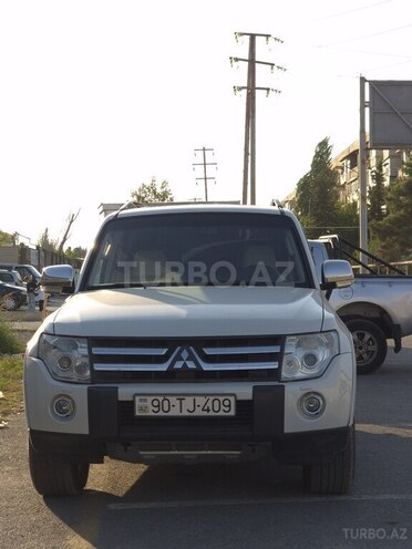 Mitsubishi Pajero 2007, 182,000 km - 3.0 л - Sumqayıt
