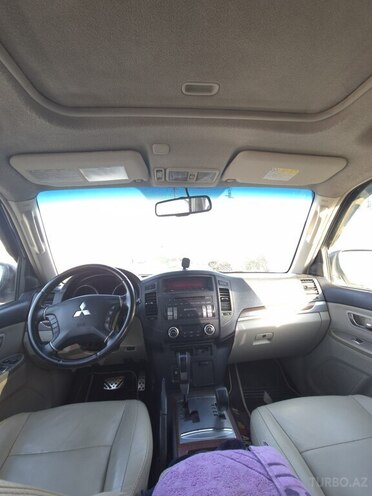 Mitsubishi Pajero 2007, 182,000 km - 3.0 л - Sumqayıt