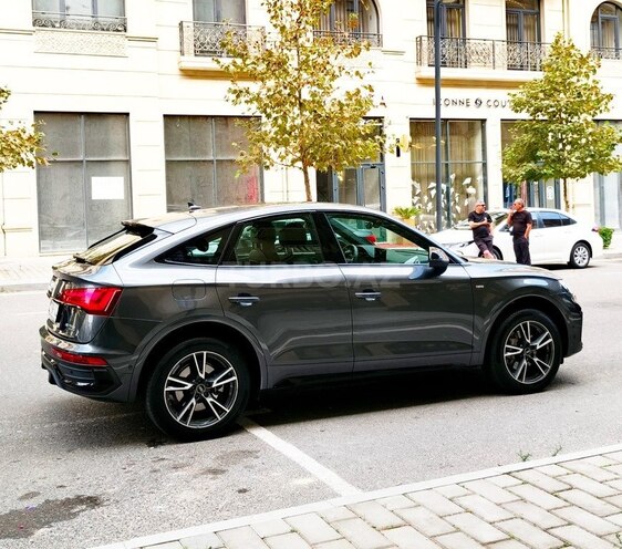 Audi Q5 2021, 18,500 km - 2.0 l - Bakı