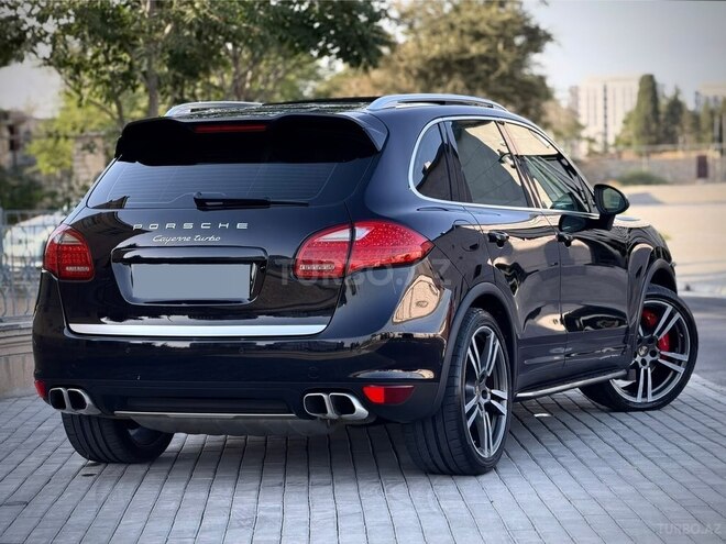 Porsche Cayenne Turbo 2011, 129,000 km - 4.8 л - Bakı