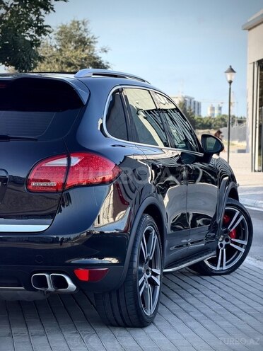 Porsche Cayenne Turbo 2011, 129,000 km - 4.8 л - Bakı