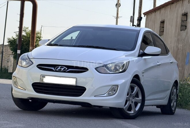 Hyundai Accent 2013, 193,000 km - 1.6 л - Bakı