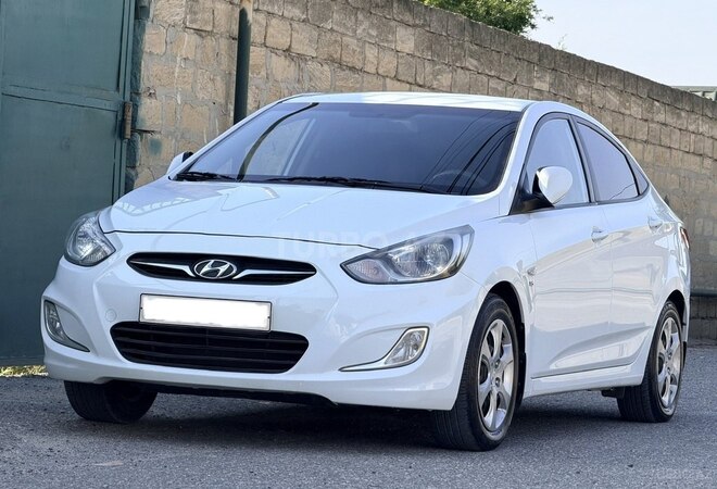 Hyundai Accent 2013, 193,000 km - 1.6 л - Bakı
