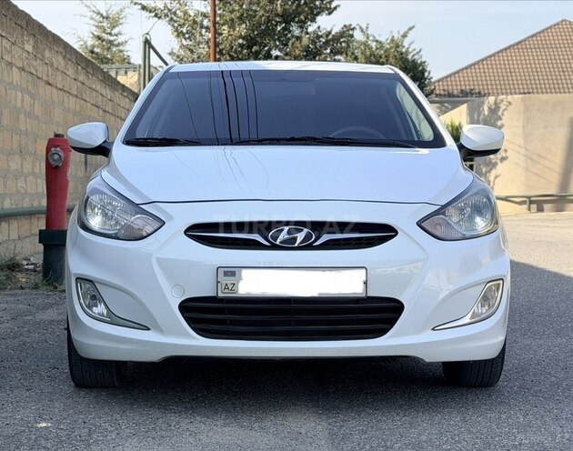 Hyundai Accent 2013, 193,000 km - 1.6 л - Bakı