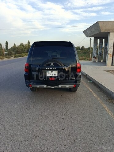 Mitsubishi Pajero 2007, 242,000 km - 3.0 л - Yevlax