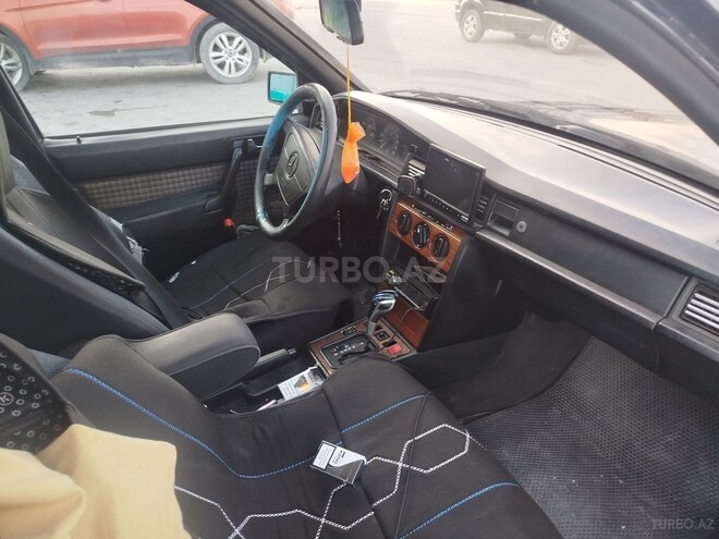 Mercedes 190 1992, 321,123 km - 1.8 l - Bakı