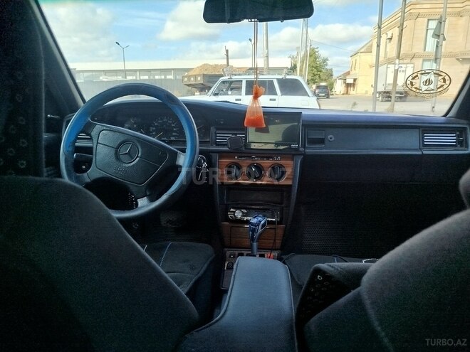 Mercedes 190 1992, 321,123 km - 1.8 l - Bakı