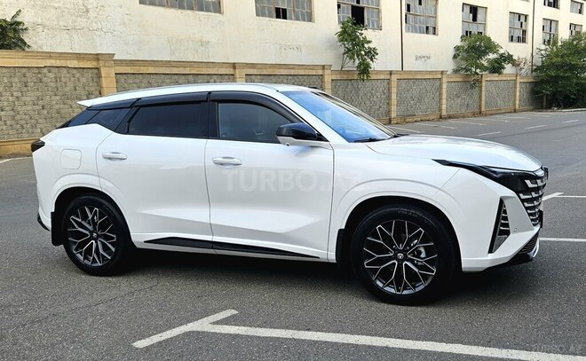 Changan  2025, 33,500 km - 1.5 l - Bakı