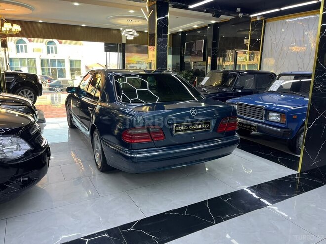 Mercedes E 280 1999, 206,354 km - 2.8 l - Sumqayıt