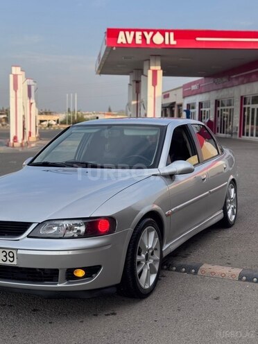Opel Vectra 1999, 325,000 km - 1.6 л - Qazax