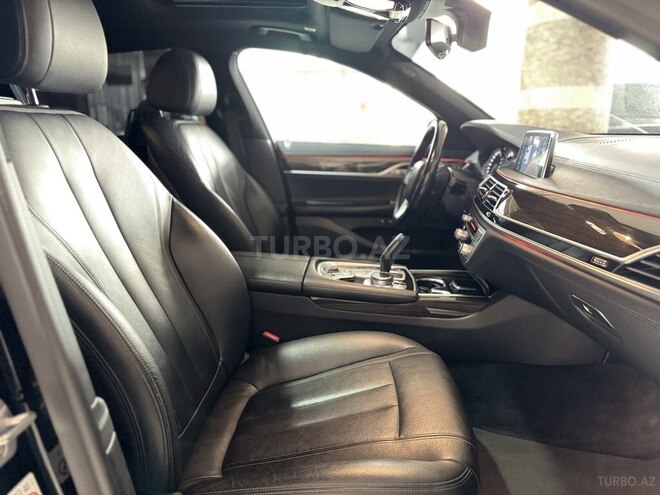 BMW 740 2018, 179,000 km - 3.0 l - Bakı