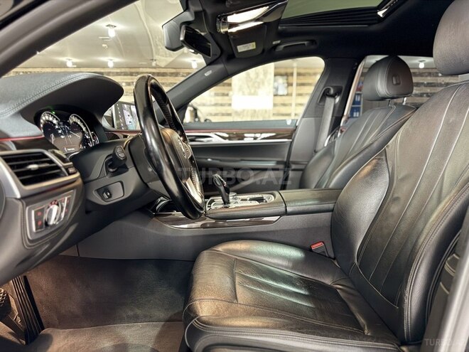 BMW 740 2018, 179,000 km - 3.0 l - Bakı
