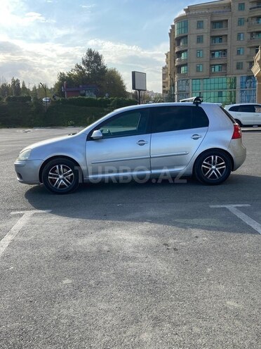 Volkswagen Golf 2005, 360,000 km - 1.6 l - Bakı