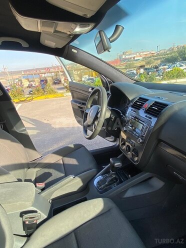 Volkswagen Golf 2005, 360,000 km - 1.6 l - Bakı