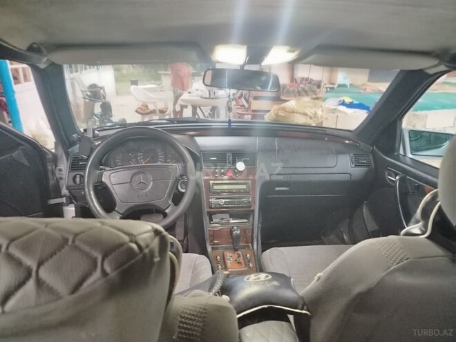 Mercedes C 240 1998, 442,882 km - 2.4 л - Şabran
