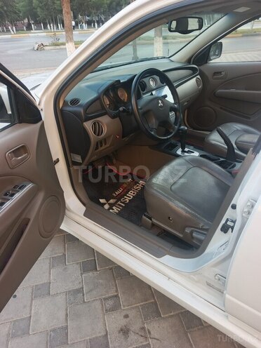 Mitsubishi Outlander 2003, 311,085 km - 2.4 l - Sumqayıt
