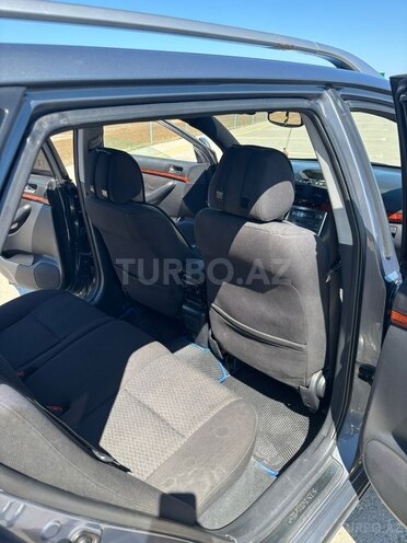 Toyota Avensis 2004, 430,000 km - 2.0 l - Bakı