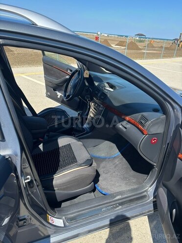 Toyota Avensis 2004, 430,000 km - 2.0 l - Bakı