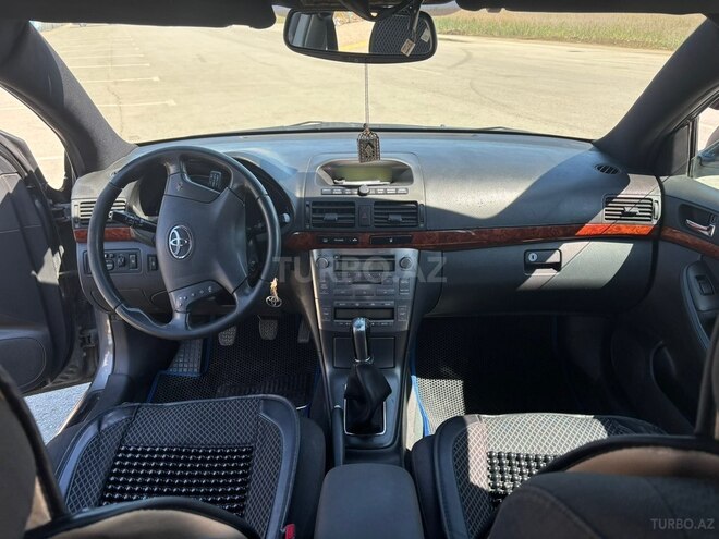 Toyota Avensis 2004, 430,000 km - 2.0 l - Bakı