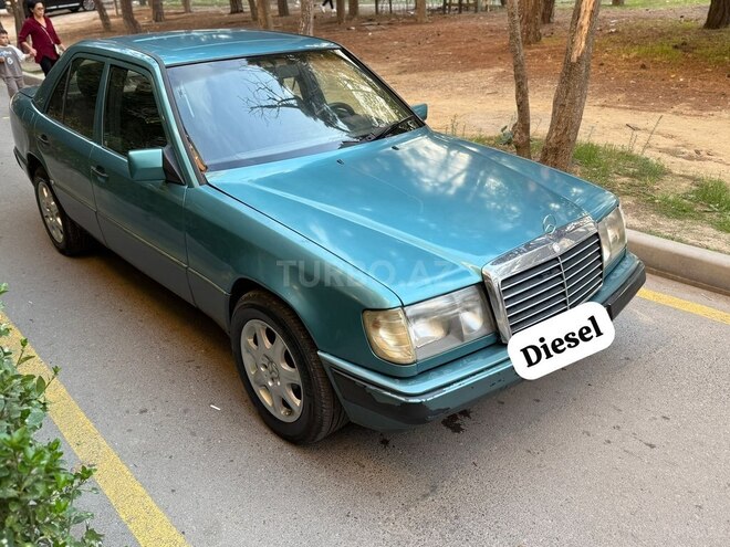 Mercedes  1990, 415,054 km - 2.0 l - Bakı