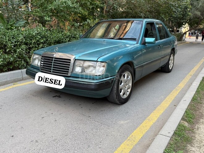 Mercedes  1990, 415,054 km - 2.0 l - Bakı