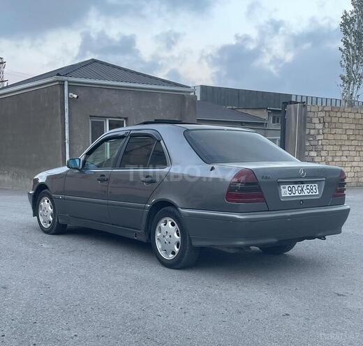 Mercedes C 180 1995, 241,000 km - 1.8 l - Bakı