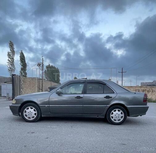 Mercedes C 180 1995, 241,000 km - 1.8 l - Bakı