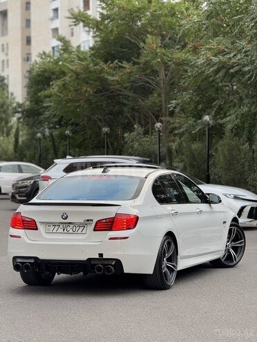 BMW  2015, 249,000 km - 2.0 l - Bakı