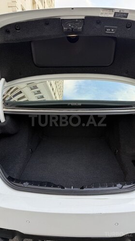 BMW  2015, 249,000 km - 2.0 l - Bakı