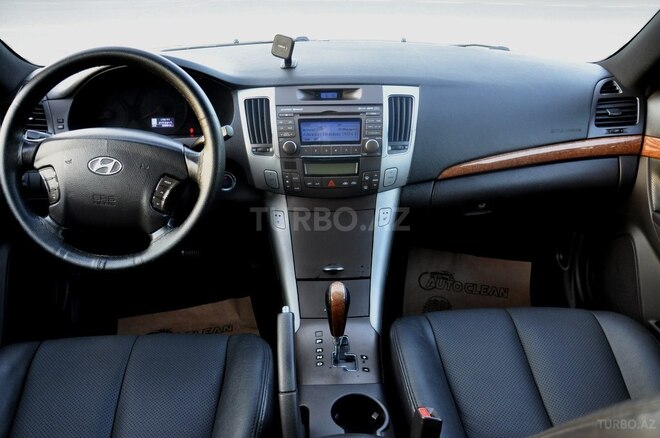 Hyundai Sonata 2008, 338,846 km - 2.0 l - Saatlı
