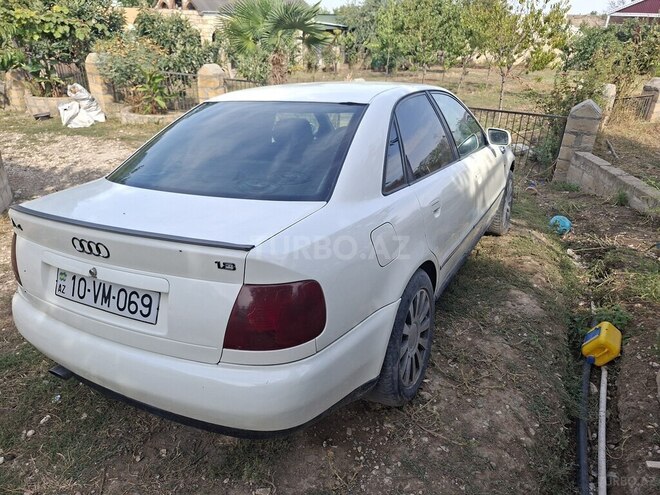 Audi A4 1998, 275,000 km - 1.8 l - Tovuz