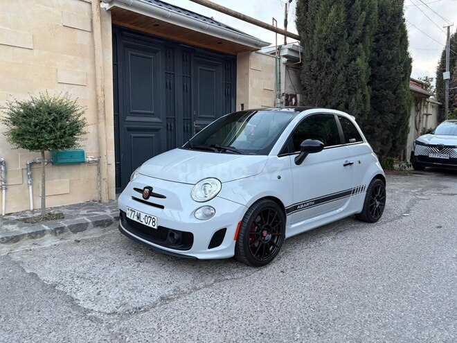 Abarth  2017, 136,000 km - 1.4 л - Bakı