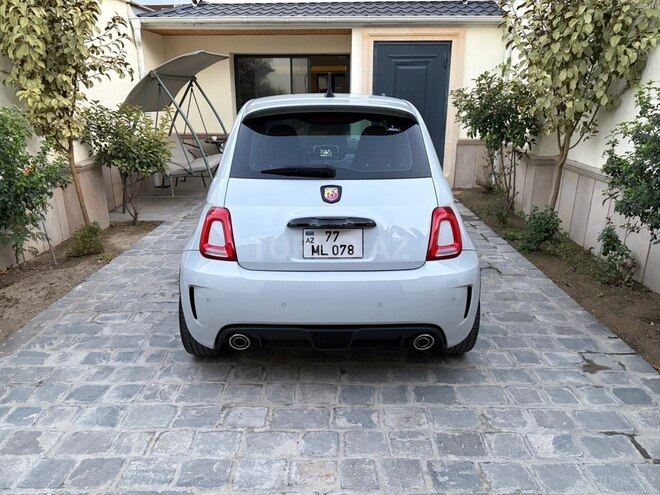 Abarth  2017, 136,000 km - 1.4 л - Bakı